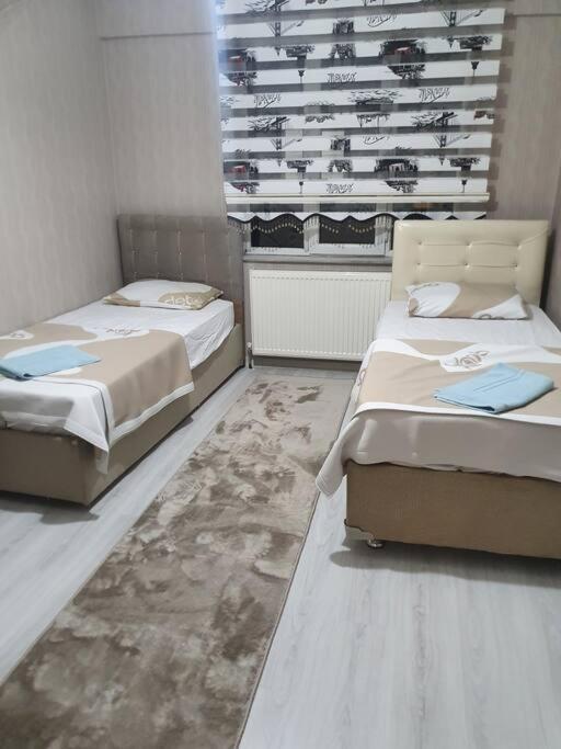Sivas Houses Lueks Merkezde Family Suite Home 1 Exterior photo