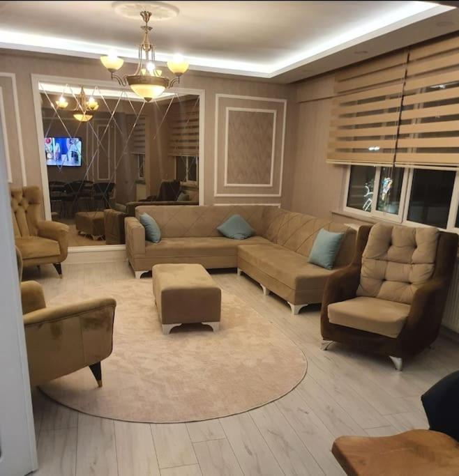 Sivas Houses Lueks Merkezde Family Suite Home 1 Exterior photo